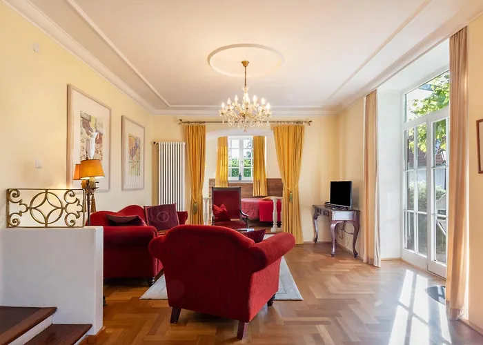 Schloessle شقة بادنويلر