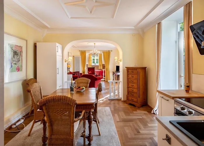 Schloessle * بادنويلر